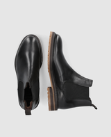 Unique 228 - Black