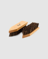 Text: Dirt brush