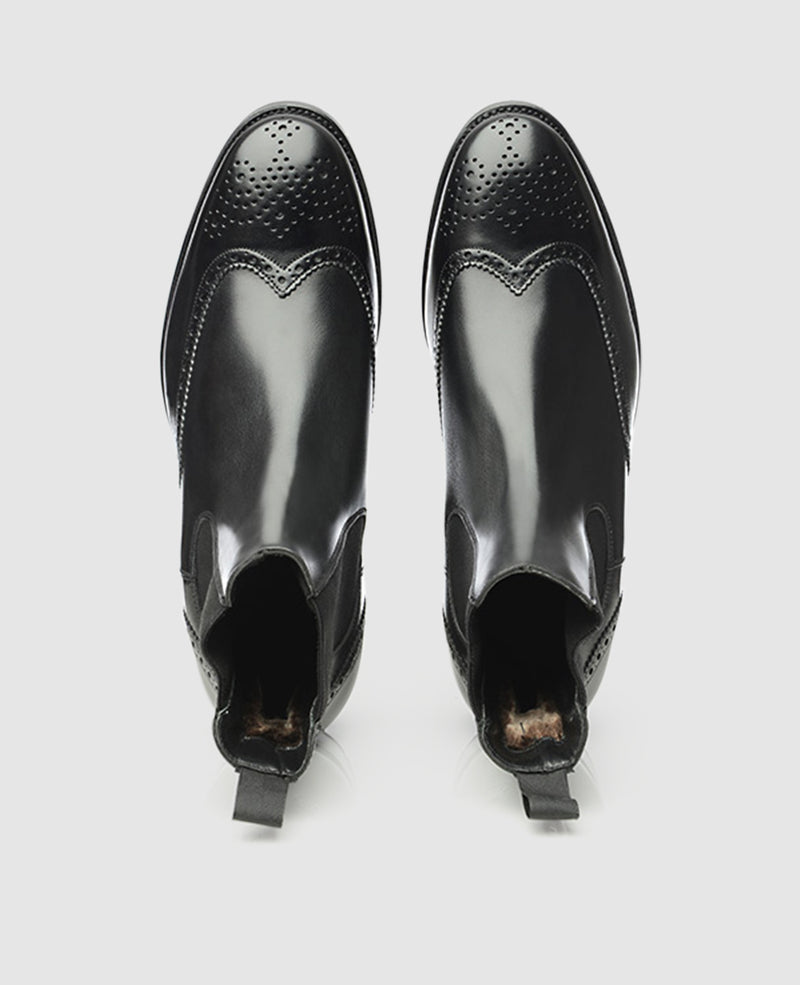 No. 682 - Black