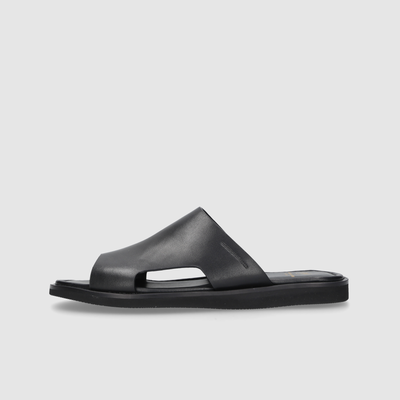 Men's summer shoes