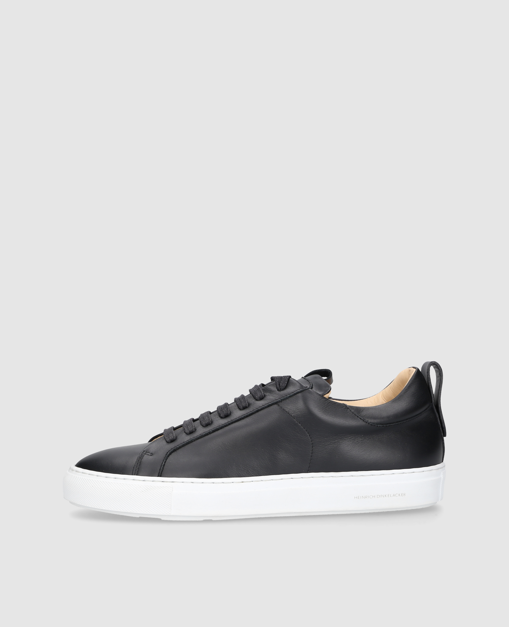 The Turin Court Sneaker NP in Black for Men | Shoepassion