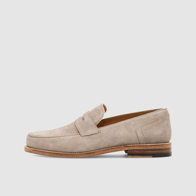Lightweight shoes for men