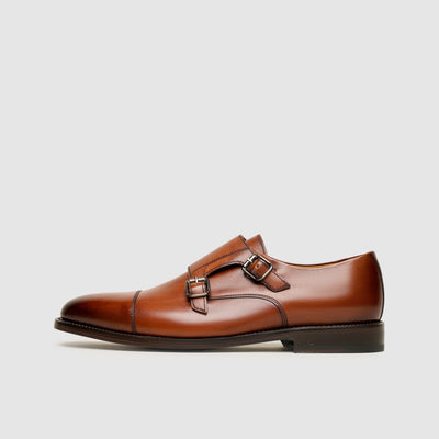 Monkstrap: Men's shoes with buckles