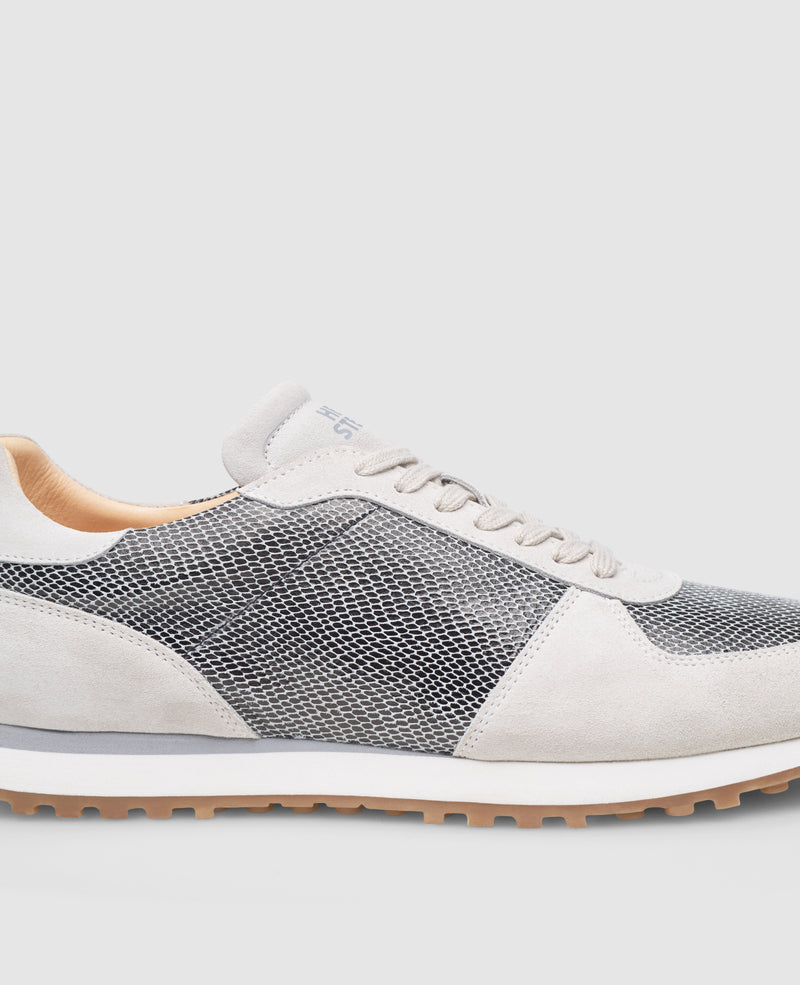Travis R2 - Gray