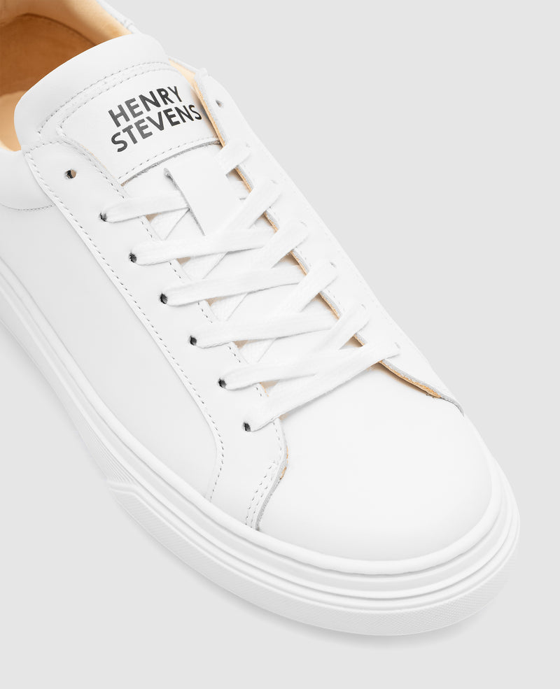 Travis S1 - White