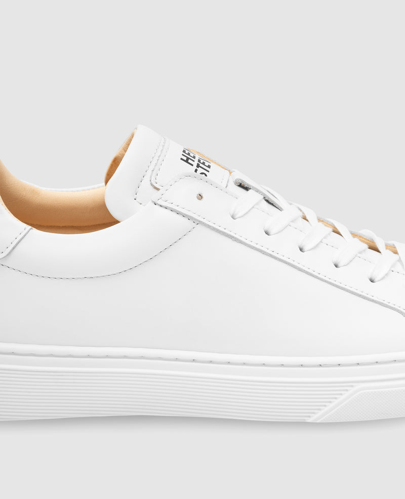 Travis S1 - White