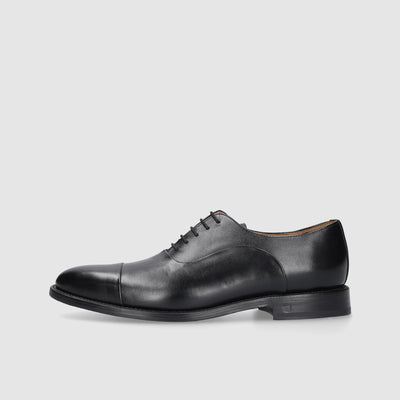 Oxford shoes for men