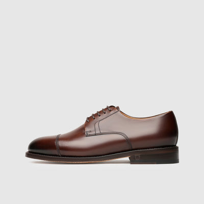 Text: Women's dress shoes