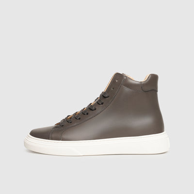 Winter sneakers for women