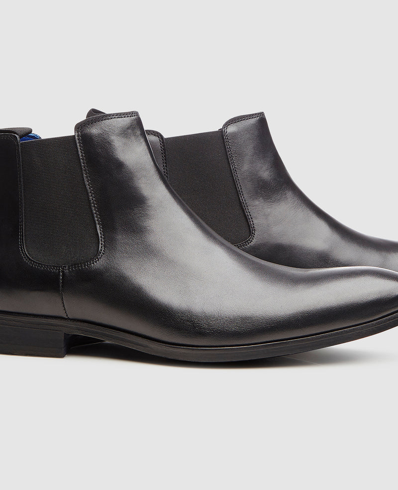 No. 6824 BL - Black