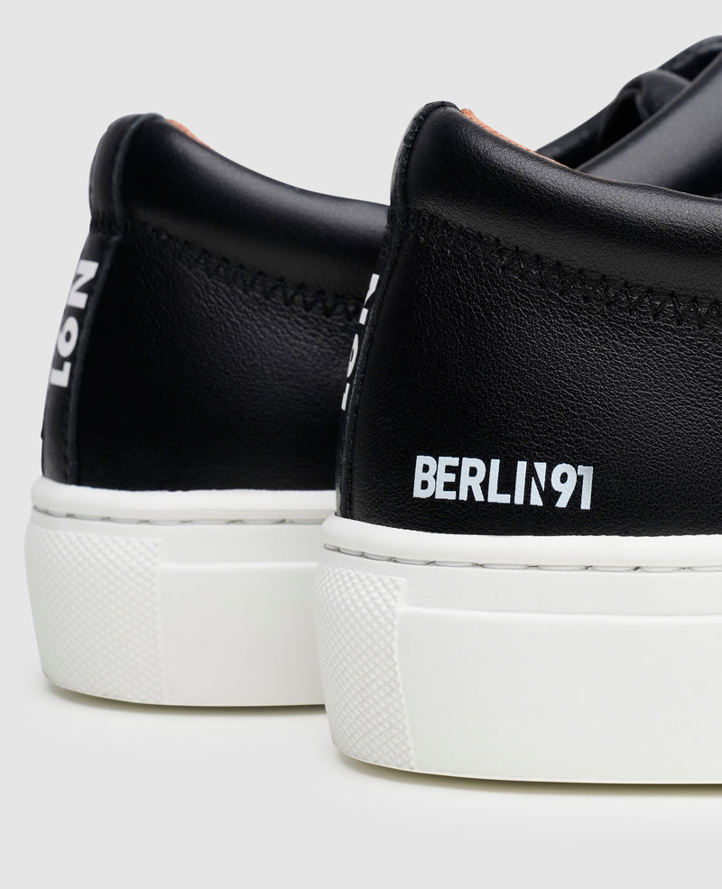 No. 24 WS - Black
